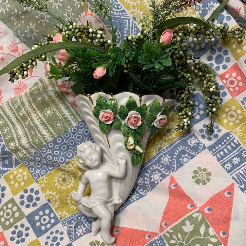 Vintage Dresden Porcelain Floral Cherub Wall Sconce Set - White and Pink - Picture 12 of 16